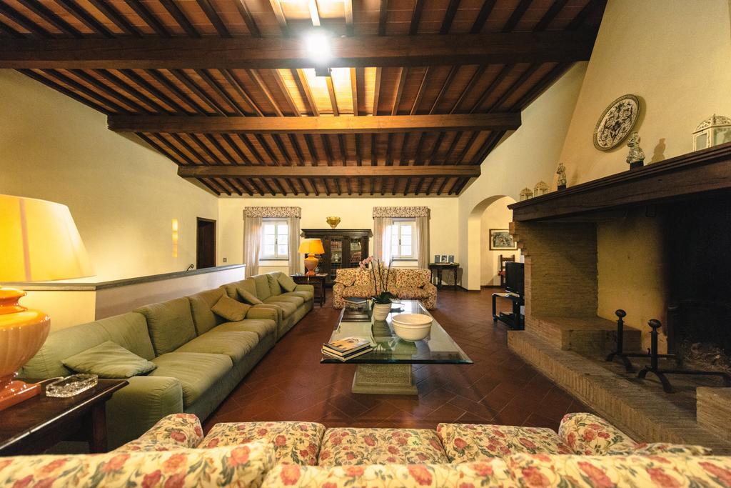 Villa Il Principino Country Resort วินชี ภายนอก รูปภาพ